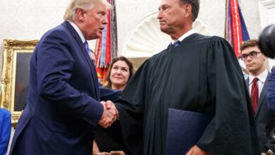 Alito spoke with Trump before president-elect asked Supreme Court to delay his sentencing. If he is late, he will be the first US President to be imprisoned during his term for…