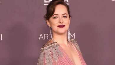 NEW NEWS: ’50 Shades of Grey’ beauty Dakota Johnson and Coldplay leader held hands in India to relax, but what was more surprising was that she and he received good news when they had…